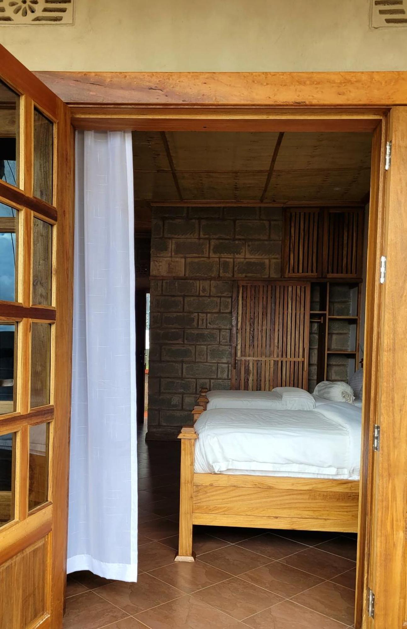 Babylon Lodge Marangu Extérieur photo